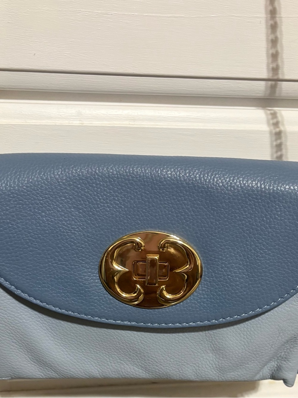 Emma Fox~Leather Two-Toned Blue Crossbody, Gold Tone Chain link accent